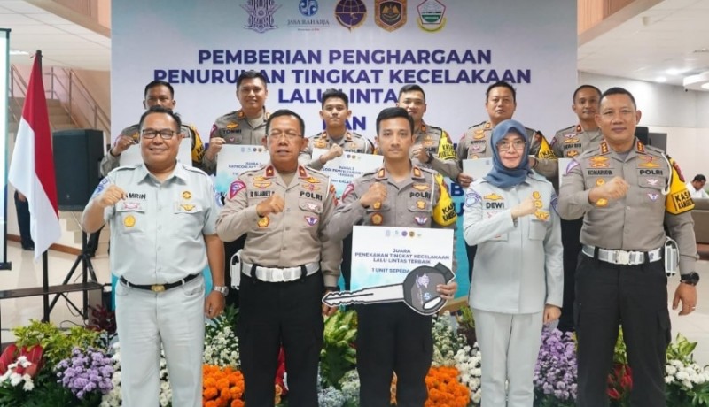 www.nusabali.com-jasa-raharja-apresiasi-penurunan-kecelakaan-dan-dorong-keselamatan-lalu-lintas-melalui-penandatanganan-pakta-integritas