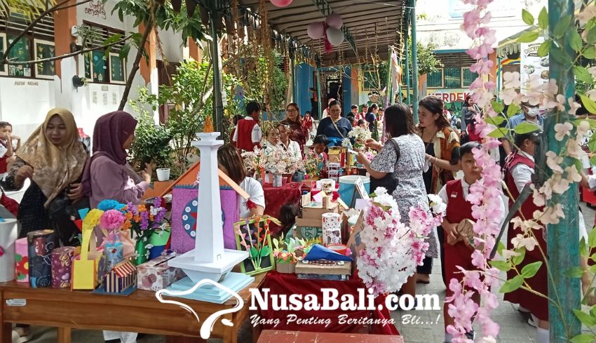 www.nusabali.com-sd-negeri-11-padangsambian-gelar-festival-standes-ii-semangat-kreativitas-dan-anti-bullying