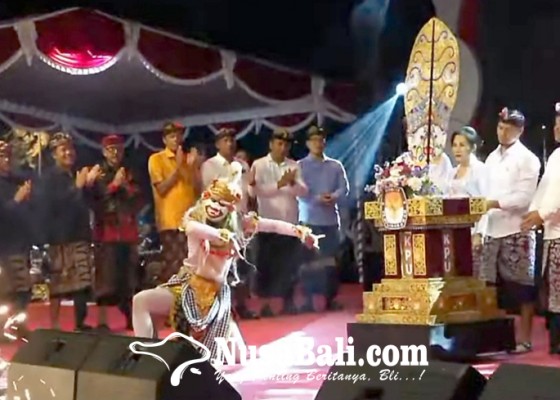 Nusabali.com - kpu-bangli-luncuran-jingle-dan-maskot-pilkada