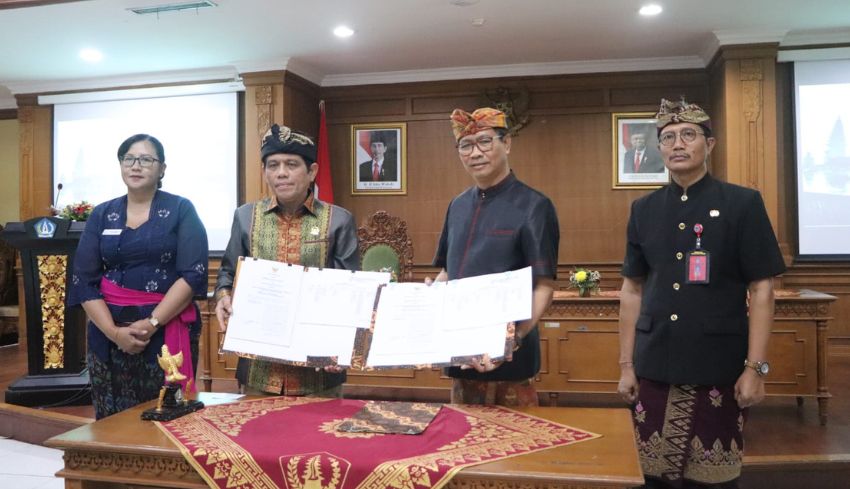 www.nusabali.com-pemkab-badung-bersama-ori-tandatangani-mou-strategi-penyelenggaraan-pelayanan-publik