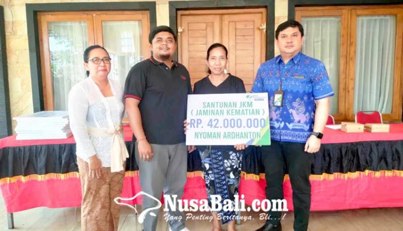 www.nusabali.com-bp-jamsostek-buleleng-serahkan-santunan-program-jkm-untuk-12-ahli-waris-warga-desa-kekeran