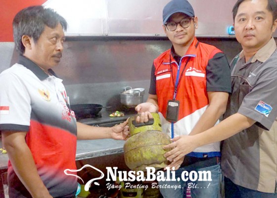 Nusabali.com - pertamina-sidak-umkm-pakai-lpg-3-kg