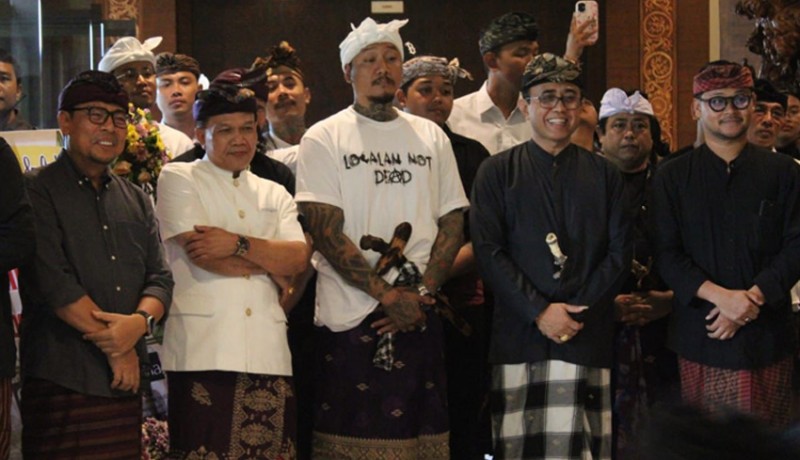 www.nusabali.com-jadi-ruang-apresiasi-bagi-pande-muda-berikan-pemahamanan-tentang-keris-bali