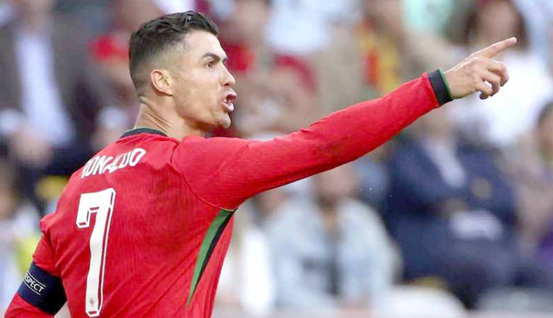 www.nusabali.com-ronaldo-tegang-jelang-laga-perdana