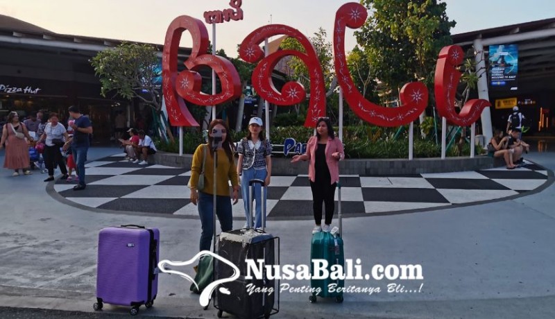 www.nusabali.com-libur-telah-tiba-ramai-ramai-berburu-tiket-pesawat-dan-hotel