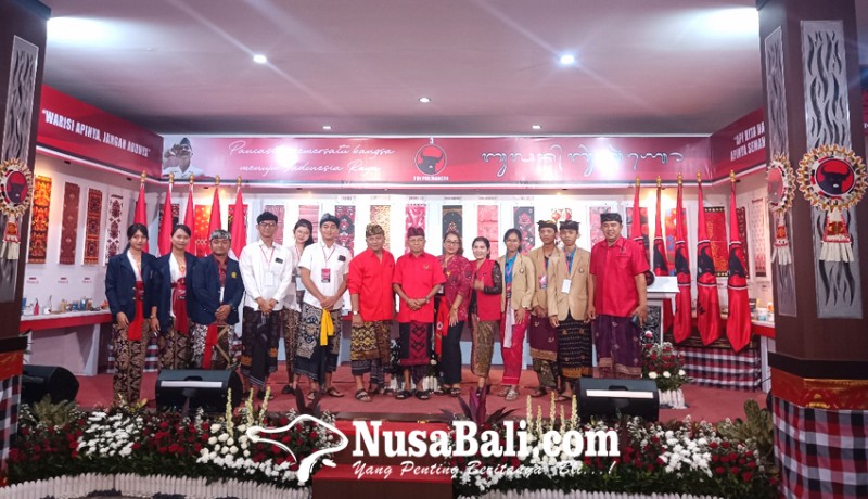 www.nusabali.com-koster-uji-mahasiswa-untuk-matembang