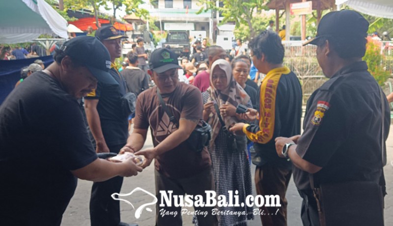 www.nusabali.com-ldii-bali-ngejot-bagikan-12000-paket-daging-kurban