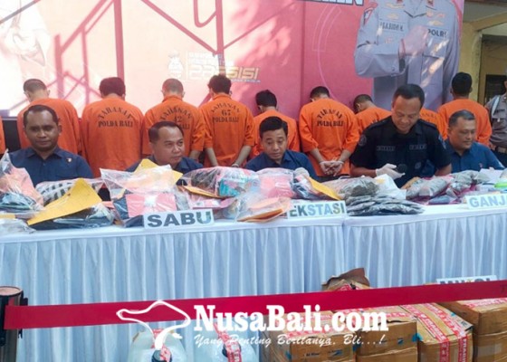 Nusabali.com - polda-bali-gulung-147-pengedar-narkoba