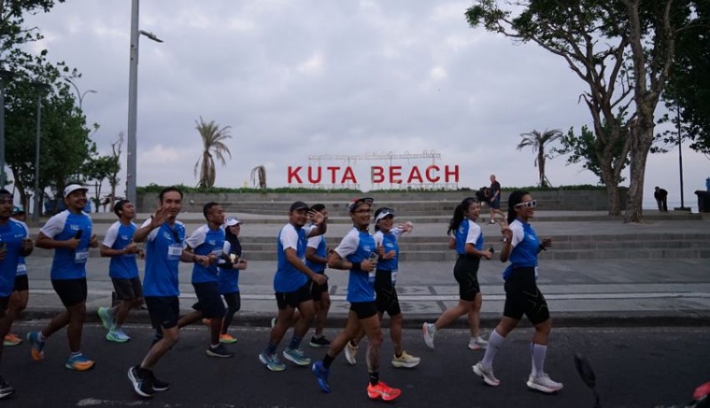 www.nusabali.com-jenius-kembali-dampingi-para-pelari-pocari-sweat-run-indonesia-2024