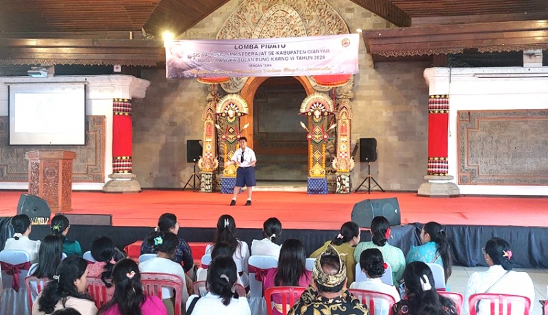 www.nusabali.com-peringati-bulan-bung-karno-pemkab-gianyar-gelar-lomba-pidato