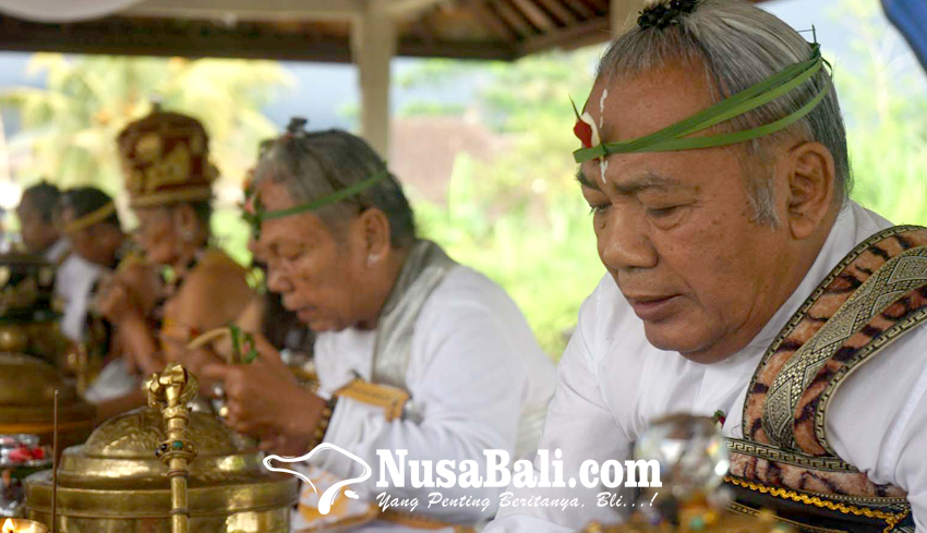 www.nusabali.com-120-krama-ikuti-nyapu-leger-massal