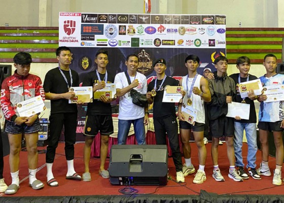 Nusabali.com - atlet-boxing-praja-raksaka-berjaya-di-buleleng