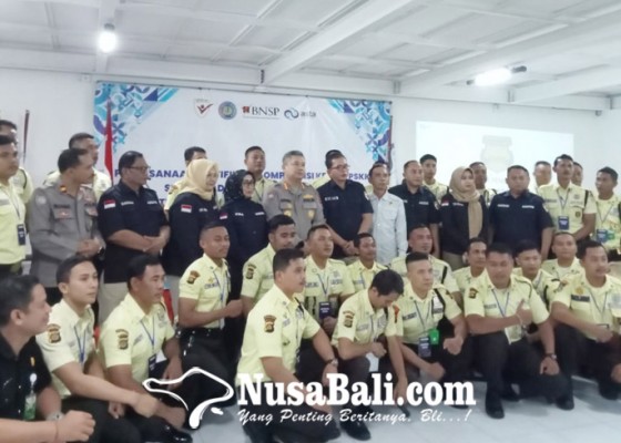 Nusabali.com - polda-bali-gelar-uji-kompetensi-satpam