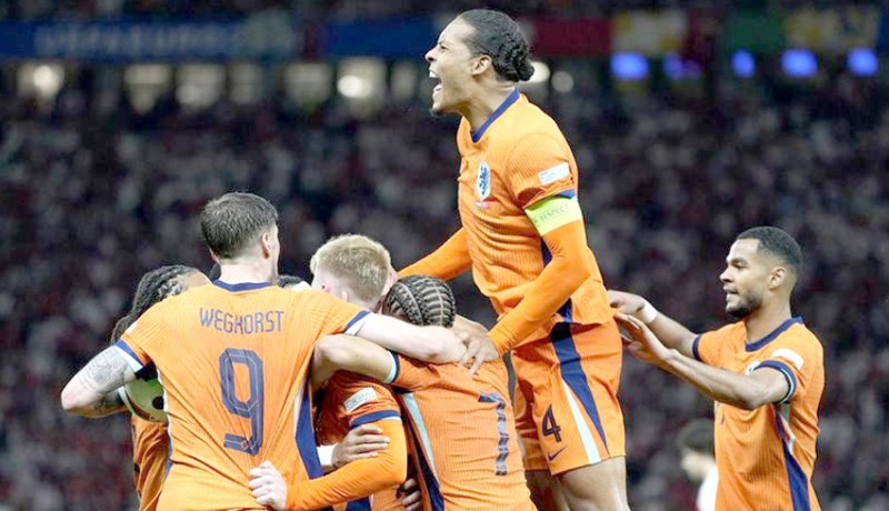 www.nusabali.com-belanda-tantang-inggris-di-semifinal