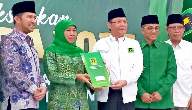 www.nusabali.com-ppp-resmi-usung-khofifah-emil-di-pilkada-jatim-2024