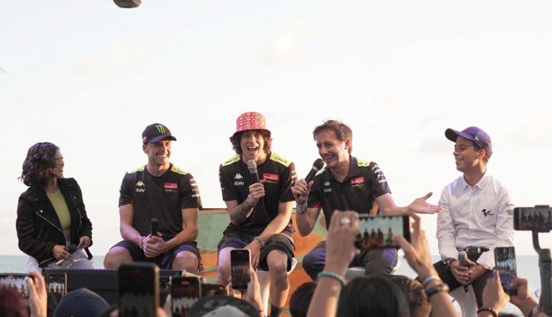 www.nusabali.com-pembalap-motogp-di-giannantonio-dan-bezzecchi-sambangi-bali