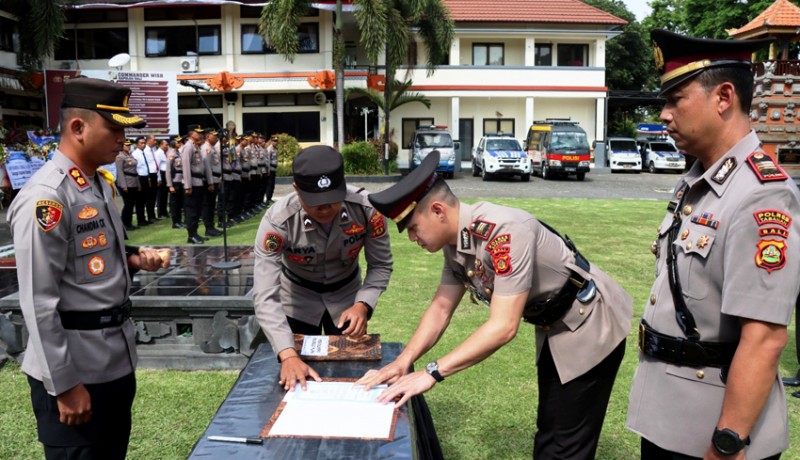 www.nusabali.com-empat-kasat-polres-tabanan-dimutasi