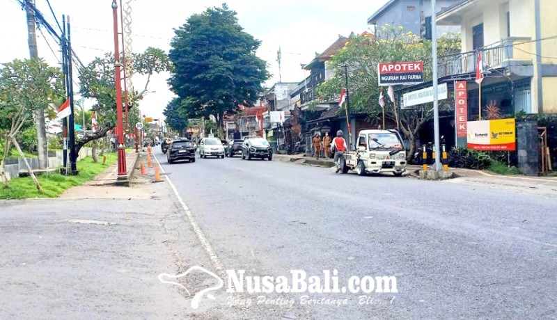 www.nusabali.com-larangan-parkir-depan-rsu-bangli-mubazir