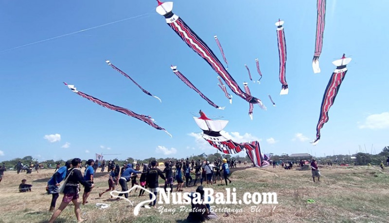 www.nusabali.com-festival-layangan-piala-gubernur-bali-2024