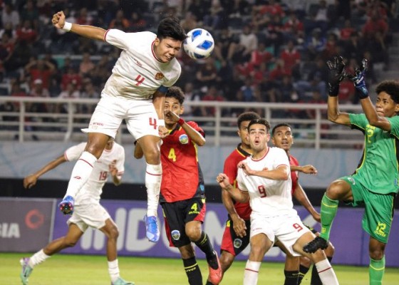 Nusabali.com - kadek-arel-gacor-timnas-u-19-ke-semifinal-piala-aff