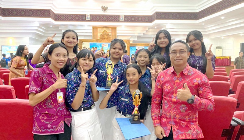 www.nusabali.com-smpn-2-amlapura-raih-2-juara-lomba-getasaka