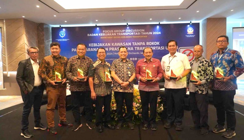 www.nusabali.com-pj-bupati-jendrika-jadi-narasumber-fgd-rancangan-peraturan-ktr