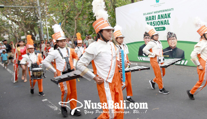 www.nusabali.com-parade-hari-anak-nasional