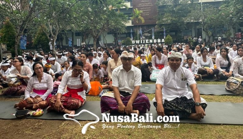 www.nusabali.com-smp-dwijendra-denpasar-gelar-pawintenan-sisya-upanayana