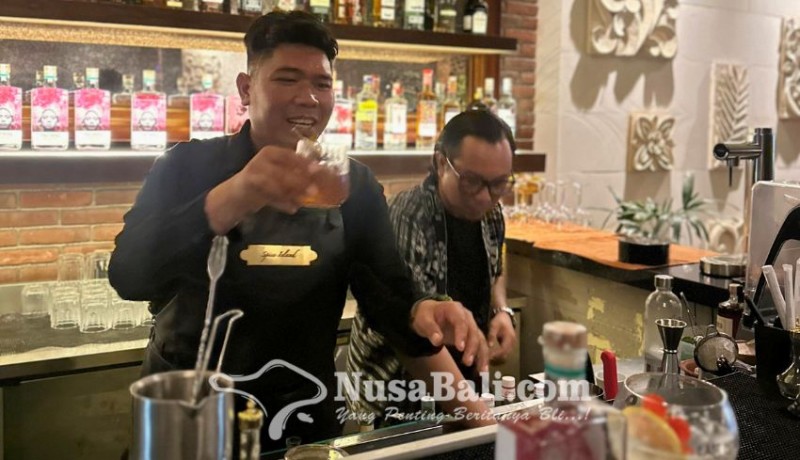 www.nusabali.com-a-journey-through-the-glass-perkenalkan-gin-east-indies