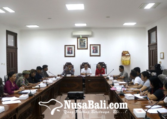 Nusabali.com - panitia-matangkan-persiapan-pelantikan-anggota-dewan