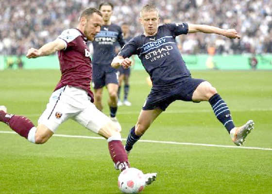 Nusabali.com - tunda-22-kick-off-manchester-city-didenda-rp-41-miliar