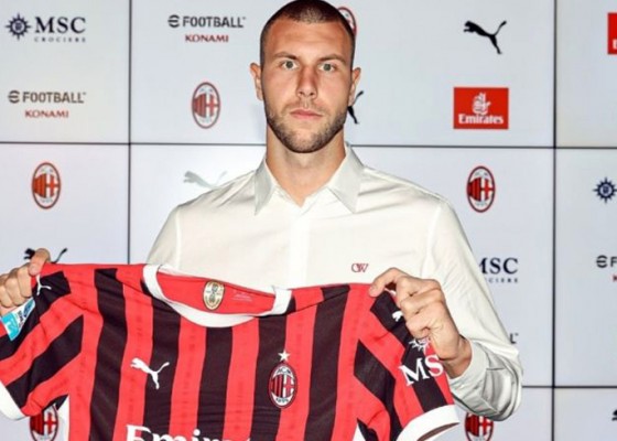 Nusabali.com - ac-milan-rekrut-bek-anyar-dari-klub-austria