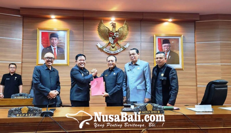 www.nusabali.com-dprd-bangli-sahkan-apbd-perubahan-2024