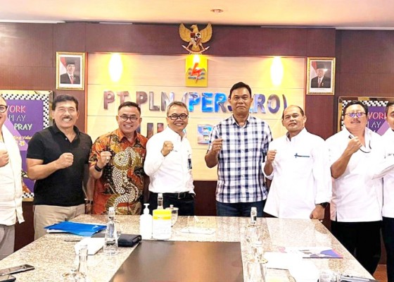 Nusabali.com - sindu-putra-jabat-ketua-umum-perkemi-bali