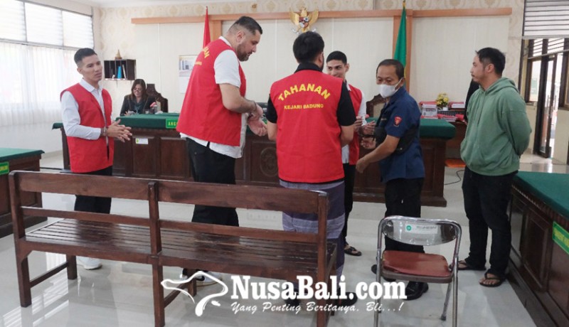 www.nusabali.com-terlibat-kasus-pencurian-dengan-kekerasan-4-warga-meksiko-dituntut-4-tahun-bui