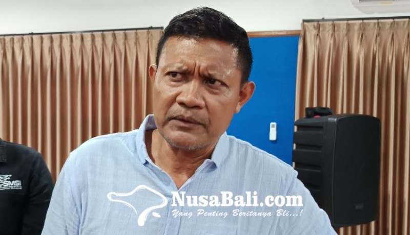 www.nusabali.com-sundayana-tinggalkan-sugawa-korry-tak-mau-maju-pilkada-buleleng-hanya-didukung-golkar