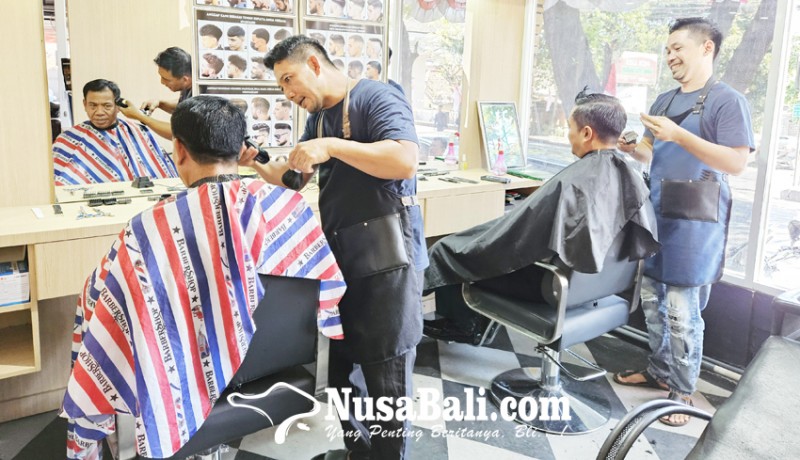 www.nusabali.com-warga-binaan-dilatih-jadi-barber-dan-barista