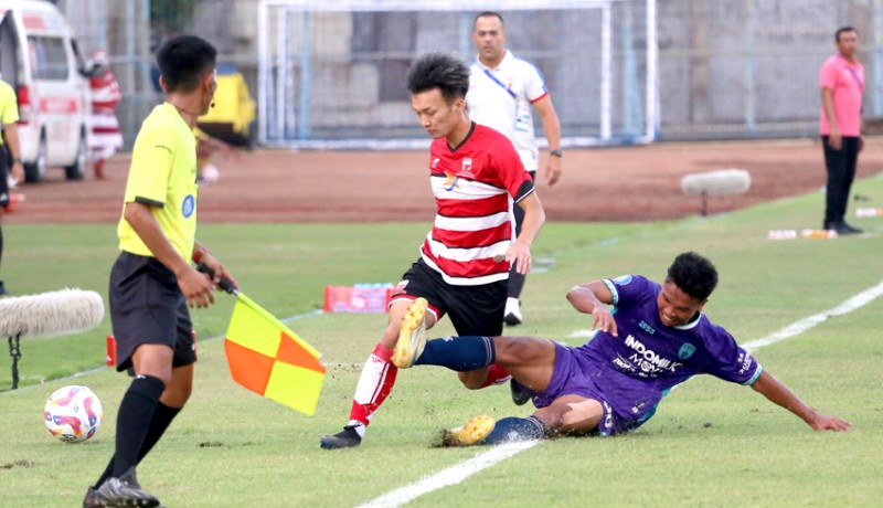 www.nusabali.com-madura-united-dipermalukan-persita