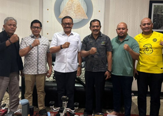 Nusabali.com - paket-kasta-gunaksa-mencuat-di-partai-golkar