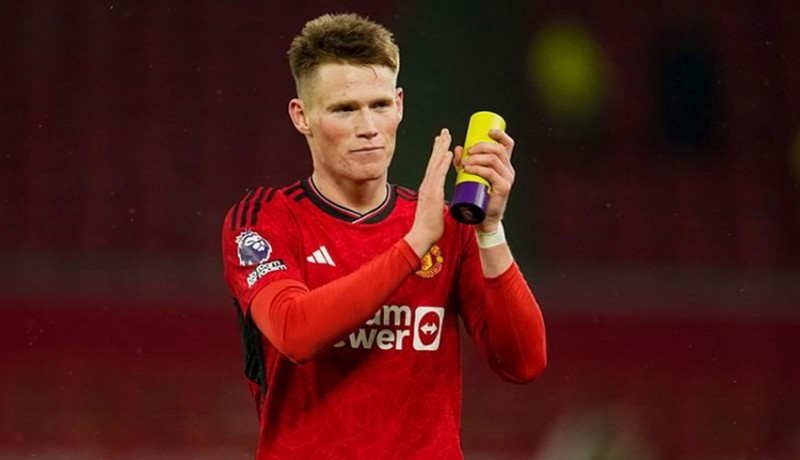 www.nusabali.com-napoli-dan-manchester-united-sepakati-transfer-scott-mctominay