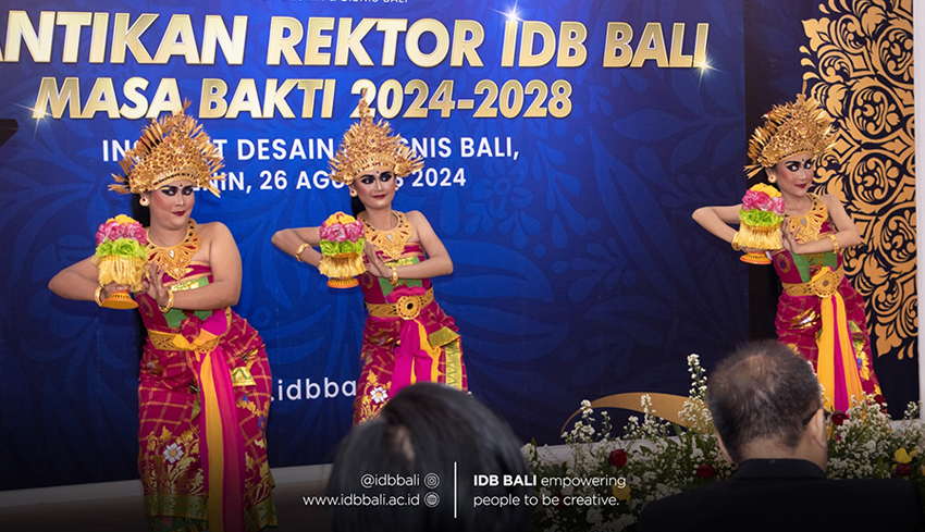 www.nusabali.com-menyongsong-kepemimpinan-baru-di-idb-bali-dr-i-kadek-pranajaya-st-sh-mt-mh-resmi-dilantik-menjadi-rektor-idb-bali-periode-2024-2028