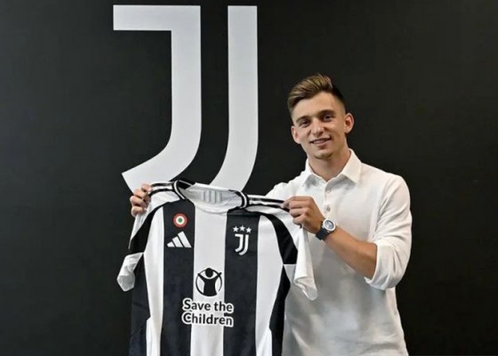 Nusabali.com - gelandang-porto-francisco-conceicao-gabung-juventus