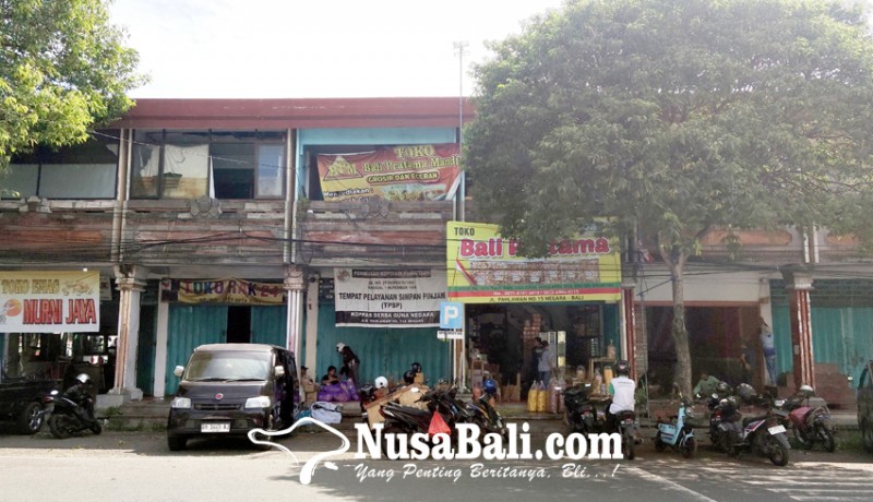 www.nusabali.com-pertokoan-di-barat-pasar-negera-dibongkar