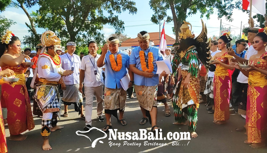 www.nusabali.com-tarung-segitiga-di-pilkada-klungkung