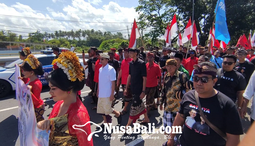 www.nusabali.com-tarung-segitiga-di-pilkada-klungkung