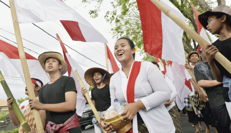 www.nusabali.com-4000-siswa-dwijendra-parade-nasionalisme