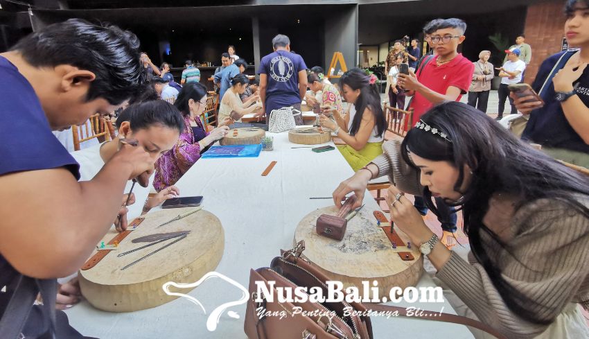 www.nusabali.com-workshop-kreatif-di-ubud-sambut-250-tahun-birkenstock