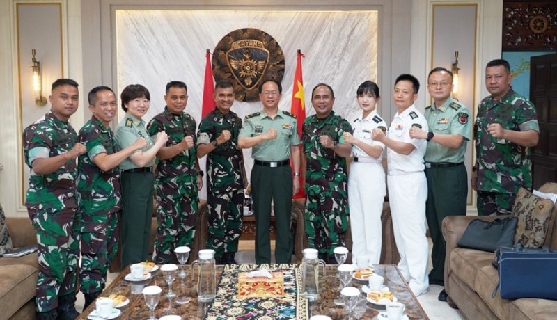 www.nusabali.com-pangdam-udayana-terima-kunjungan-persahabatan-militer-cina