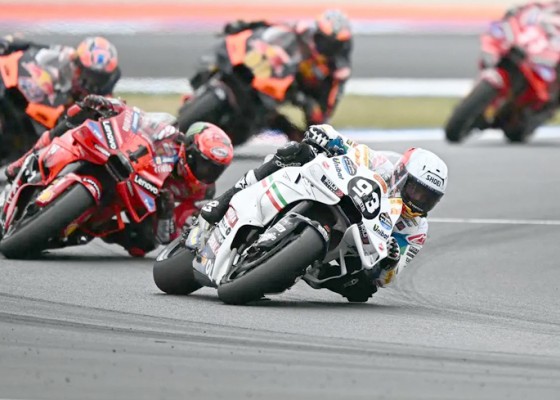 Nusabali.com - atasi-bagnaia-marc-marquez-juara-motogp-san-marino