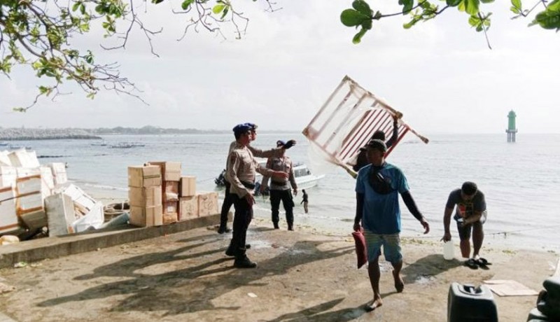 www.nusabali.com-pengawasan-di-pelabuhan-penyeberangan-barang-sanur-diperketat